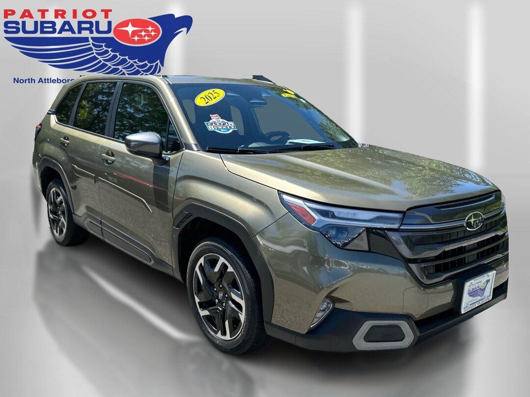 2025 Subaru Forester Limited's photo