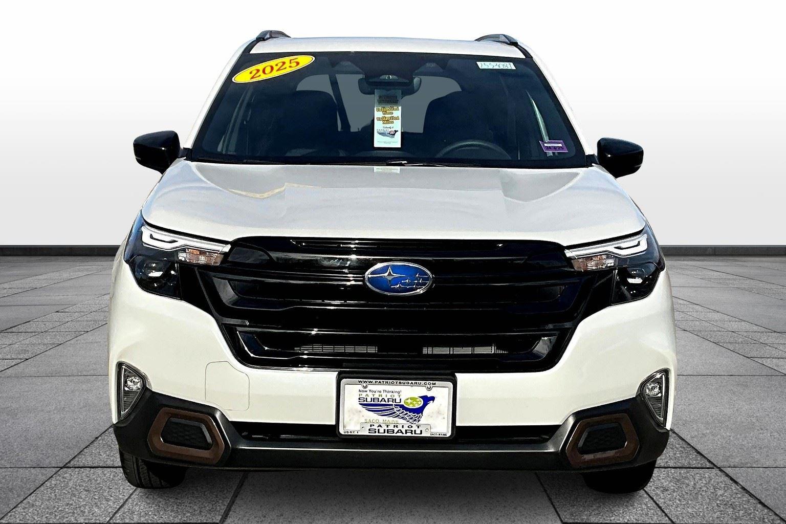2025 Subaru Forester Sport photo 2
