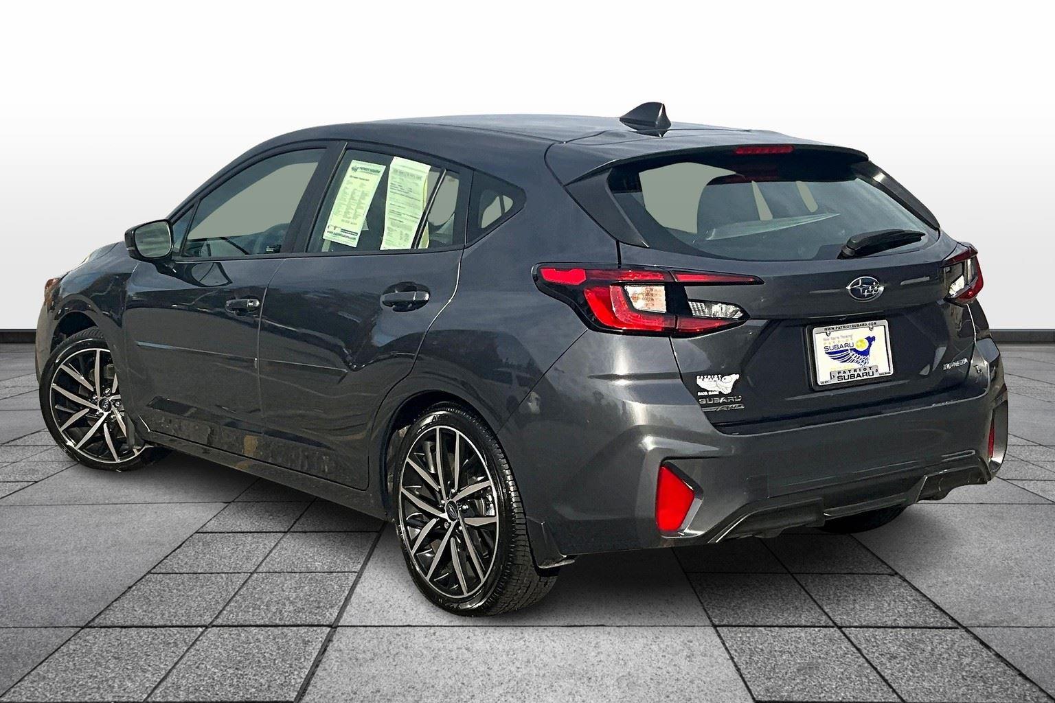 2024 Subaru Impreza Sport photo 2