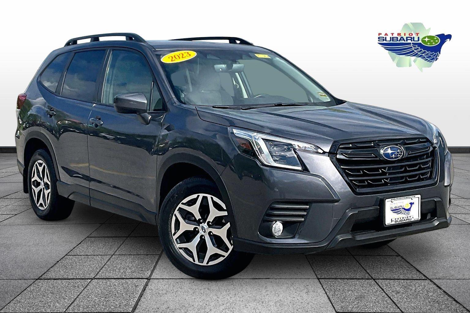 2023 Subaru Forester Premium's photo