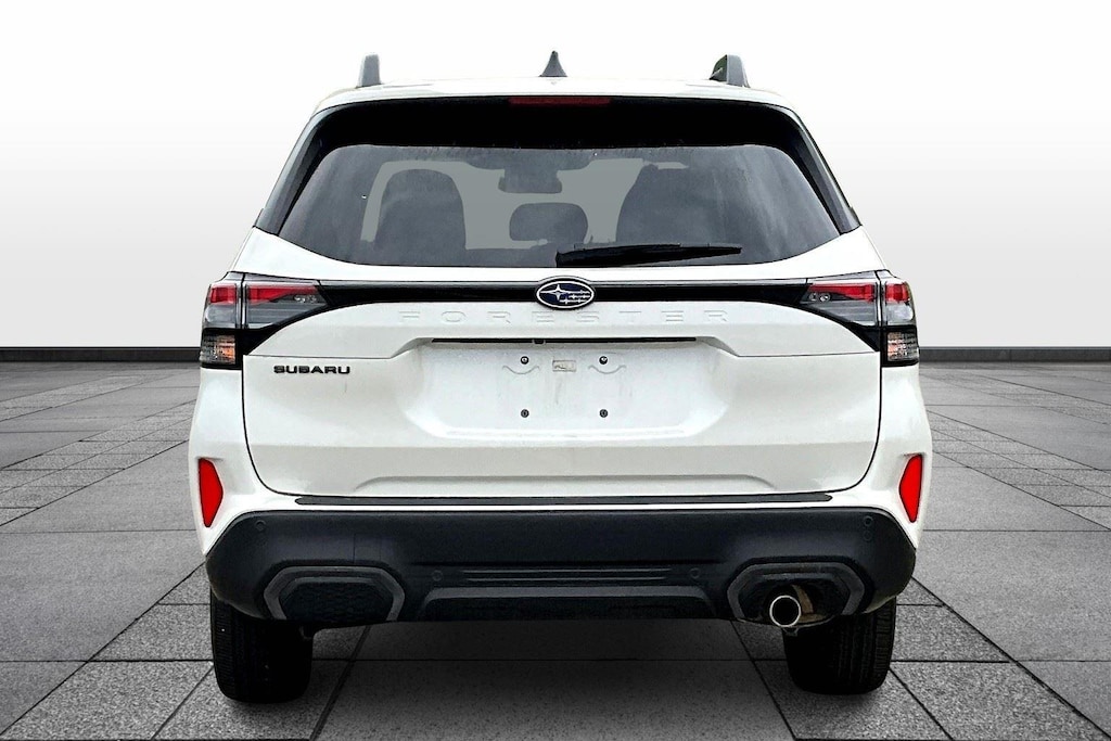 Used 2025 Subaru Forester Limited SUV