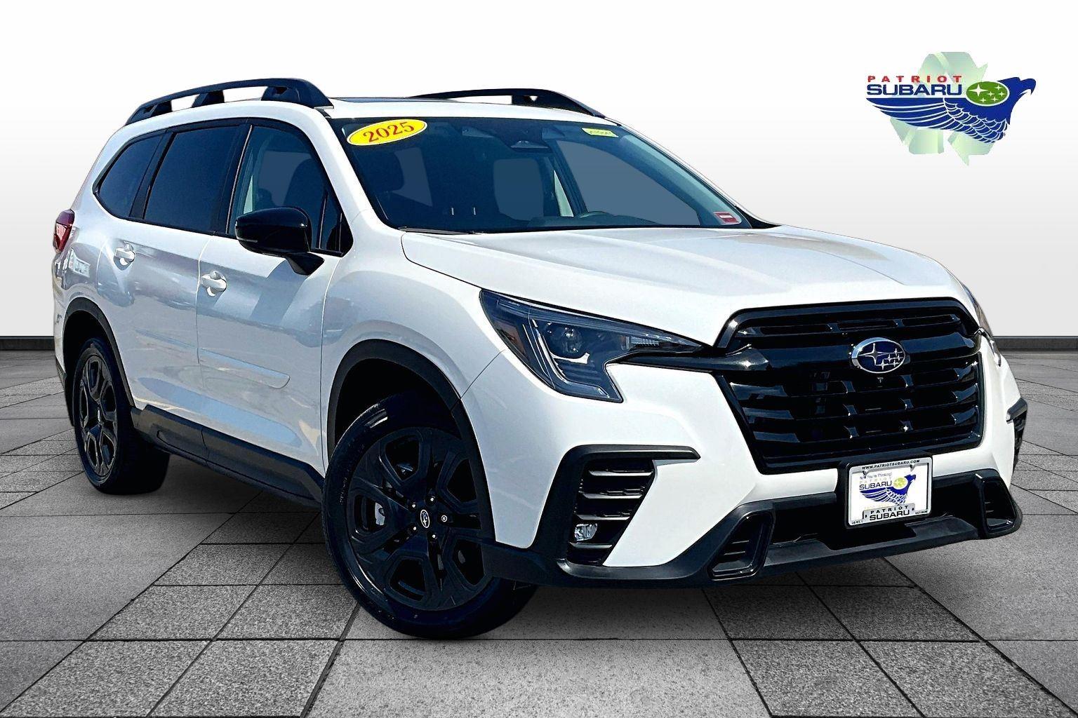 Crystal White Pearl 2025 Subaru Ascent Onyx Edition Touring AWD SUV / Crossover All-Wheel Drive Continuously Variable Transmission