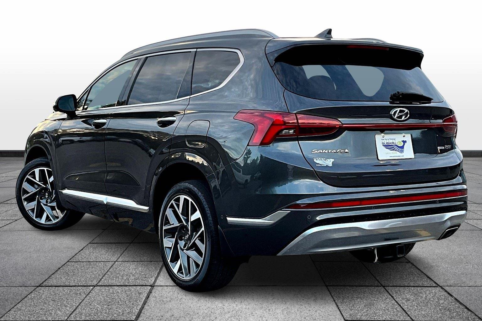 2023 Hyundai Santa Fe Calligraphy photo 2