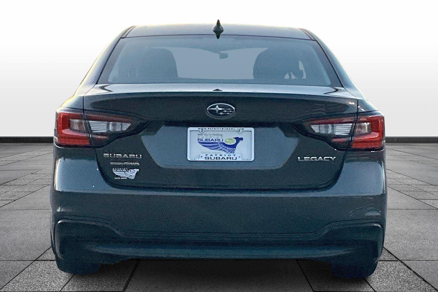 2023 Subaru Legacy Premium photo 4