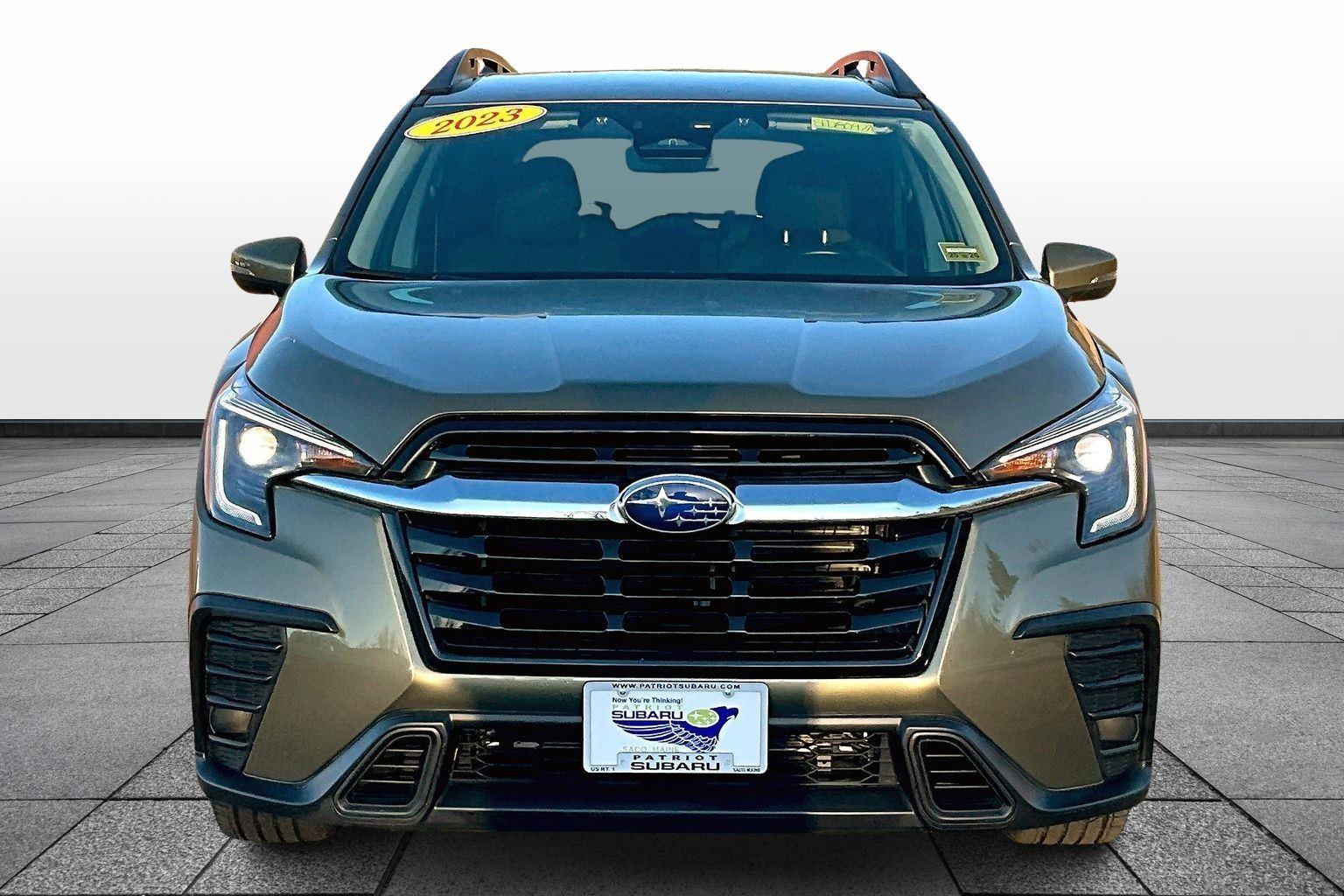 2023 Subaru Ascent Premium photo 3