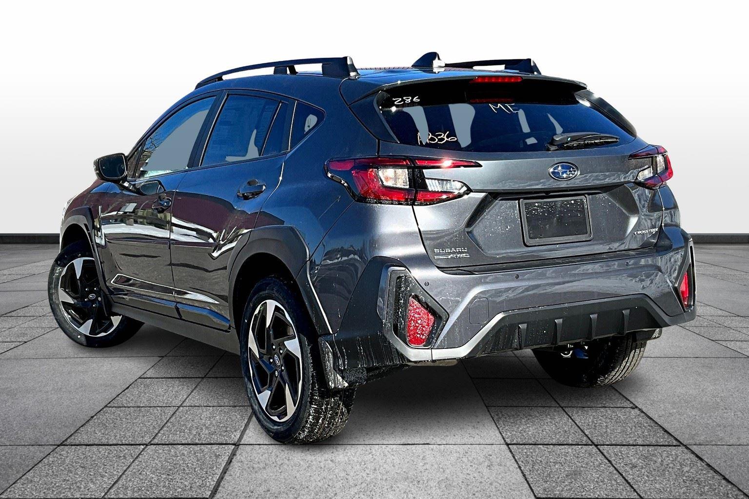 2025 Subaru Crosstrek Limited photo 3