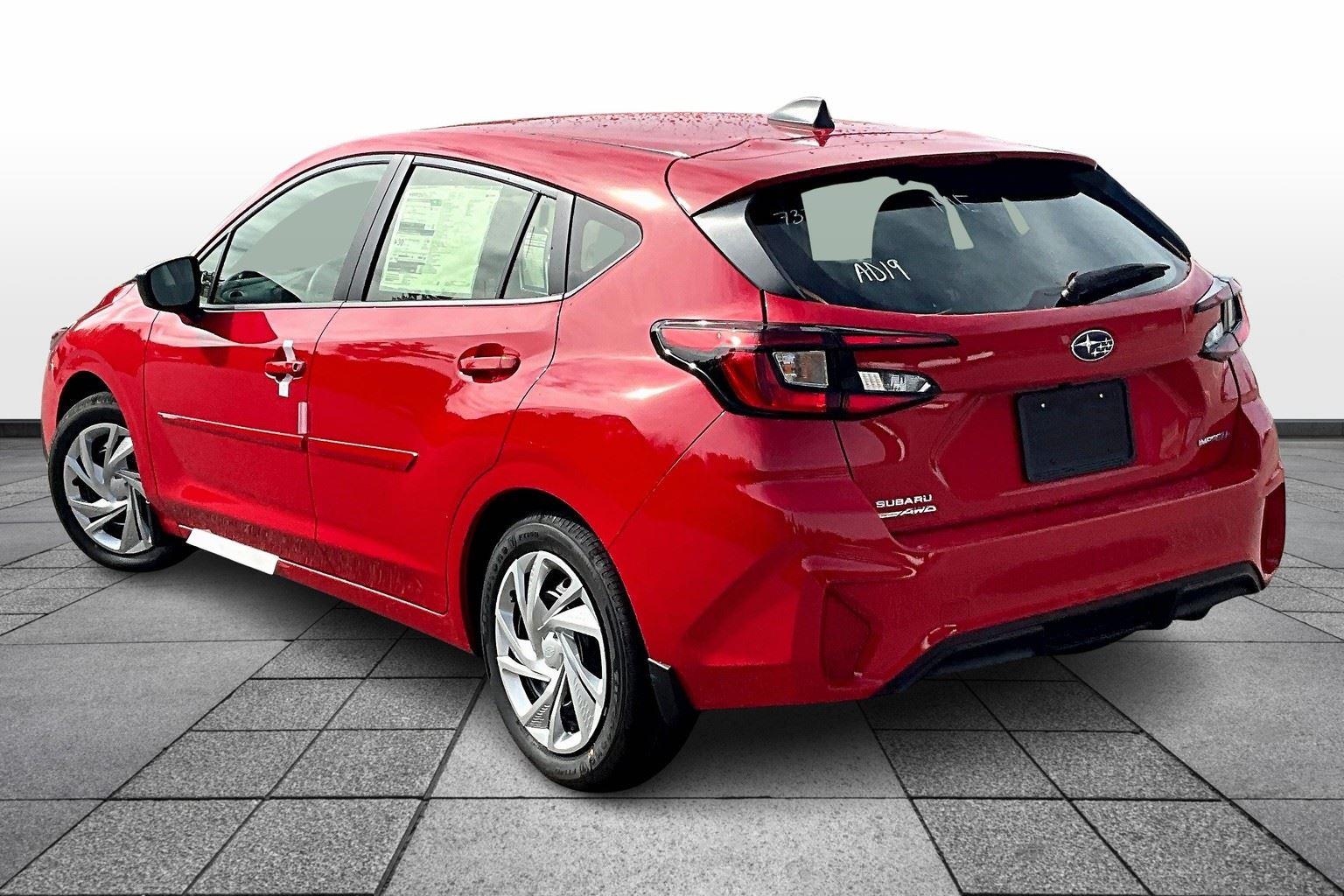 2025 Subaru Impreza Base photo 2