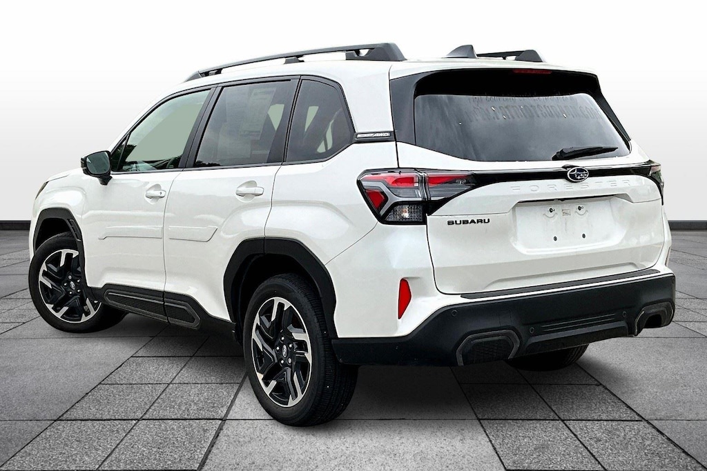 Used 2025 Subaru Forester Limited SUV