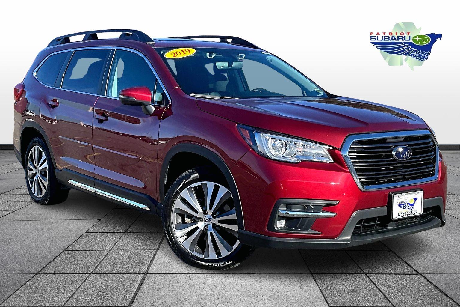 2019 Subaru Ascent Limited's photo