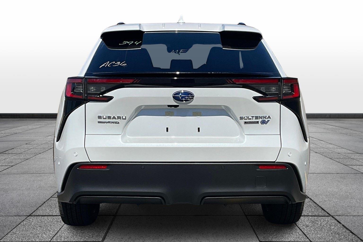 2025 Subaru Solterra Touring photo 4