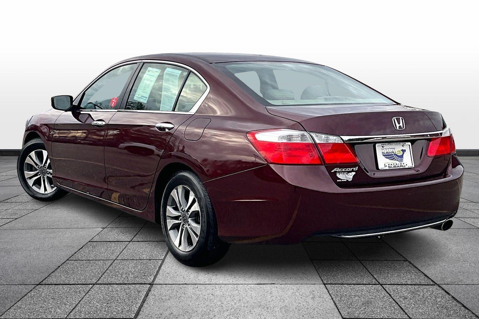 2015 Honda Accord LX photo 2