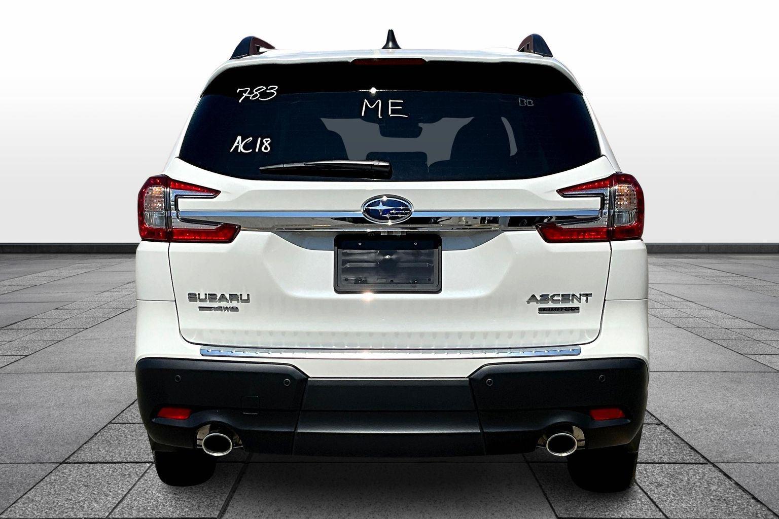 2025 Subaru Ascent Limited photo 4