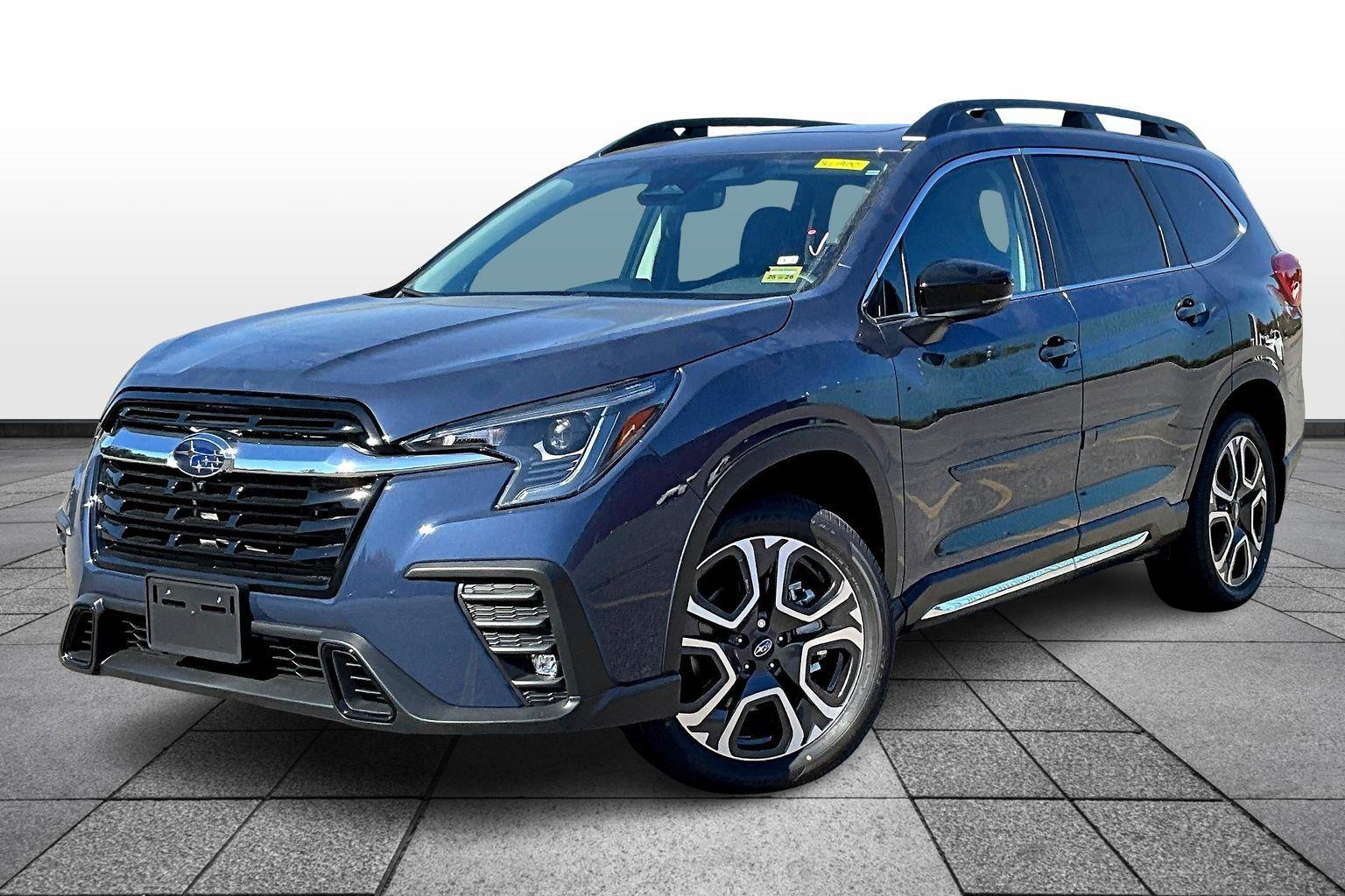 2025 Subaru Ascent Limited photo 2