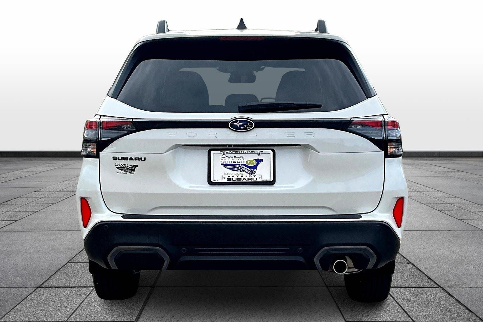 2025 Subaru Forester Limited photo 4