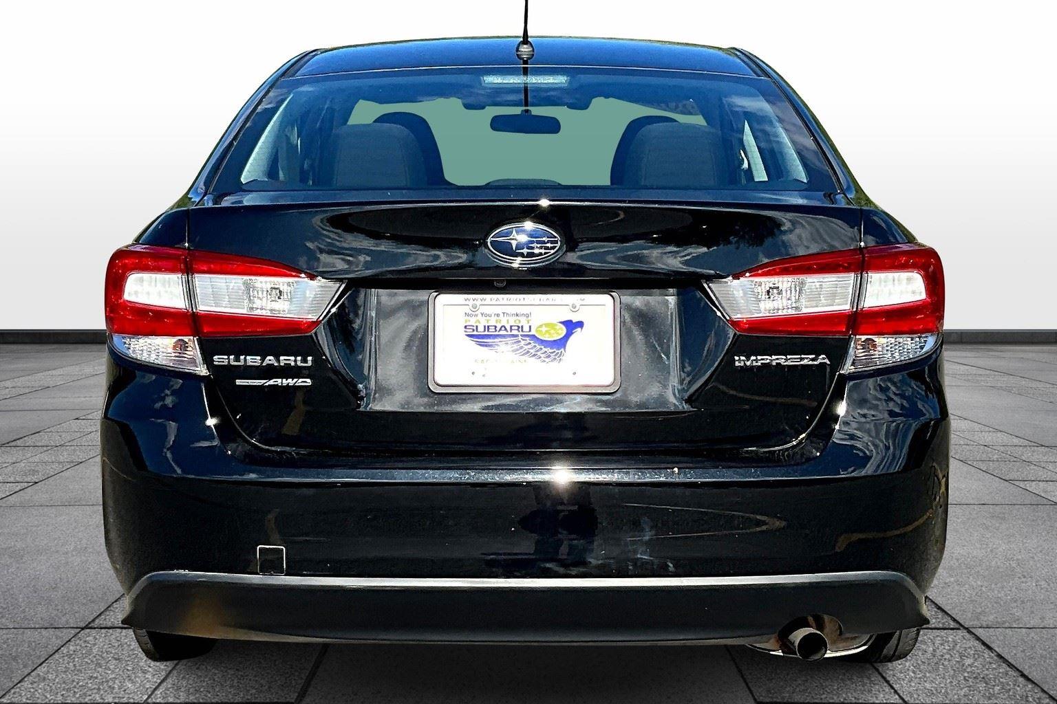 2023 Subaru Impreza Base photo 4