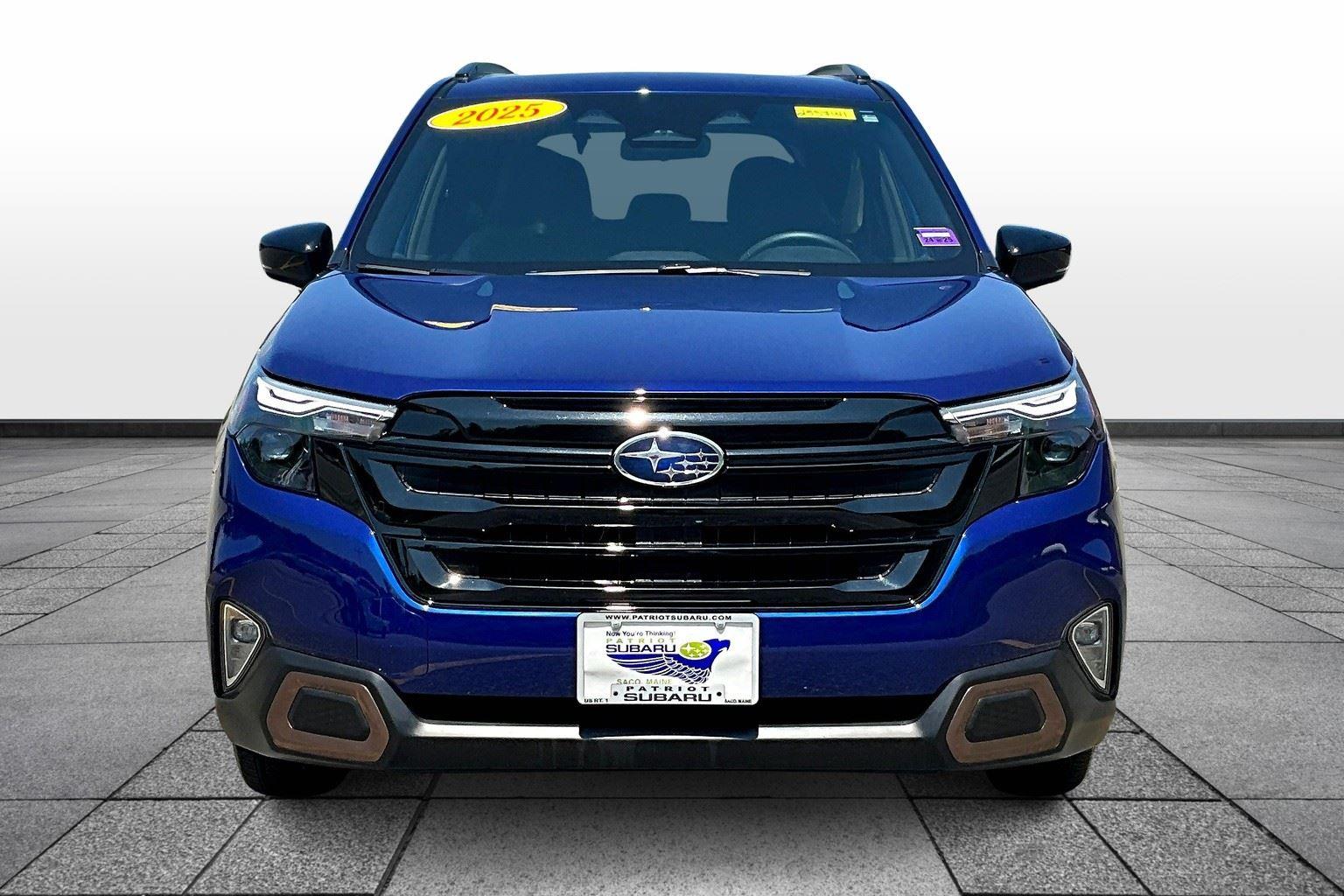 2025 Subaru Forester Sport photo 2