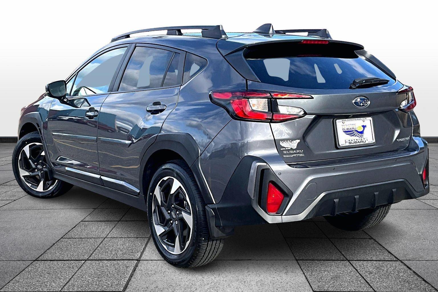 2025 Subaru Crosstrek Limited photo 2