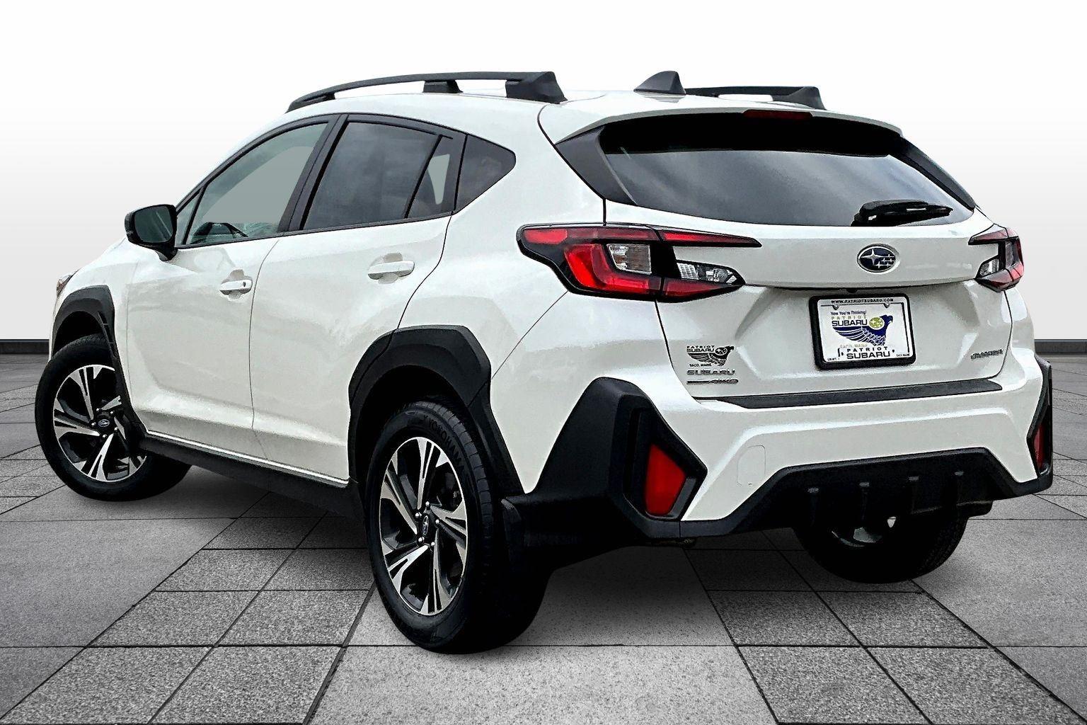 2024 Subaru Crosstrek Premium photo 2