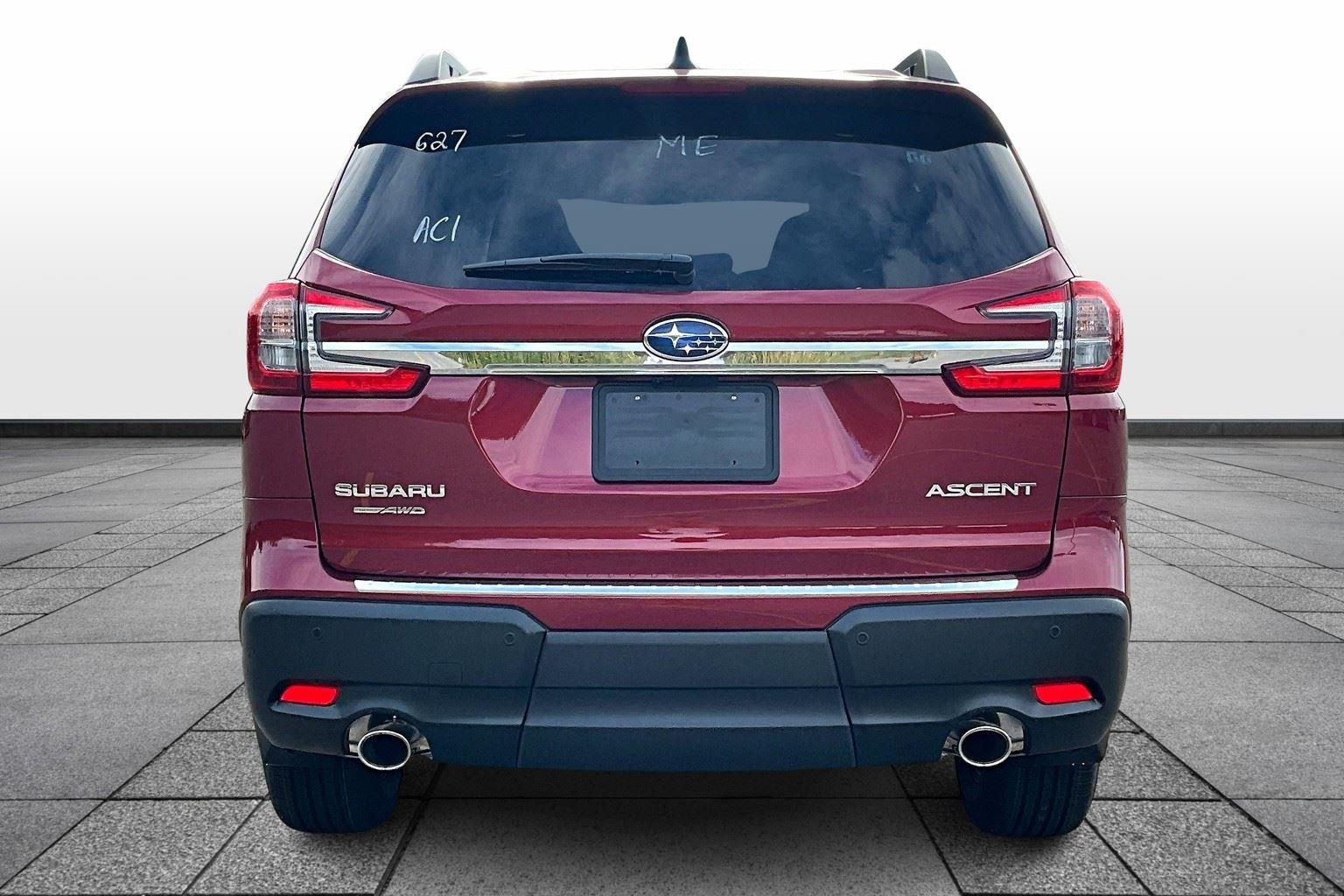 2025 Subaru Ascent Premium photo 4