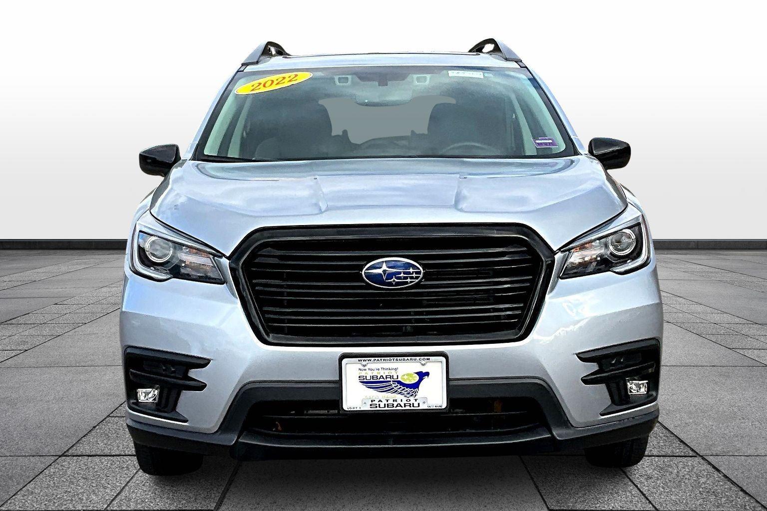 2022 Subaru Ascent Onyx Edition photo 2