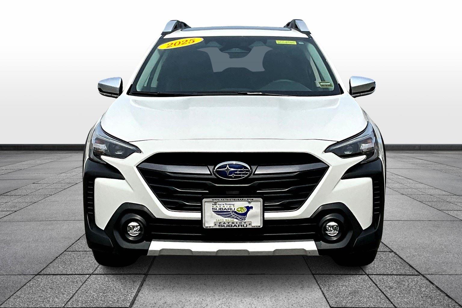 2025 Subaru Outback Touring XT photo 2
