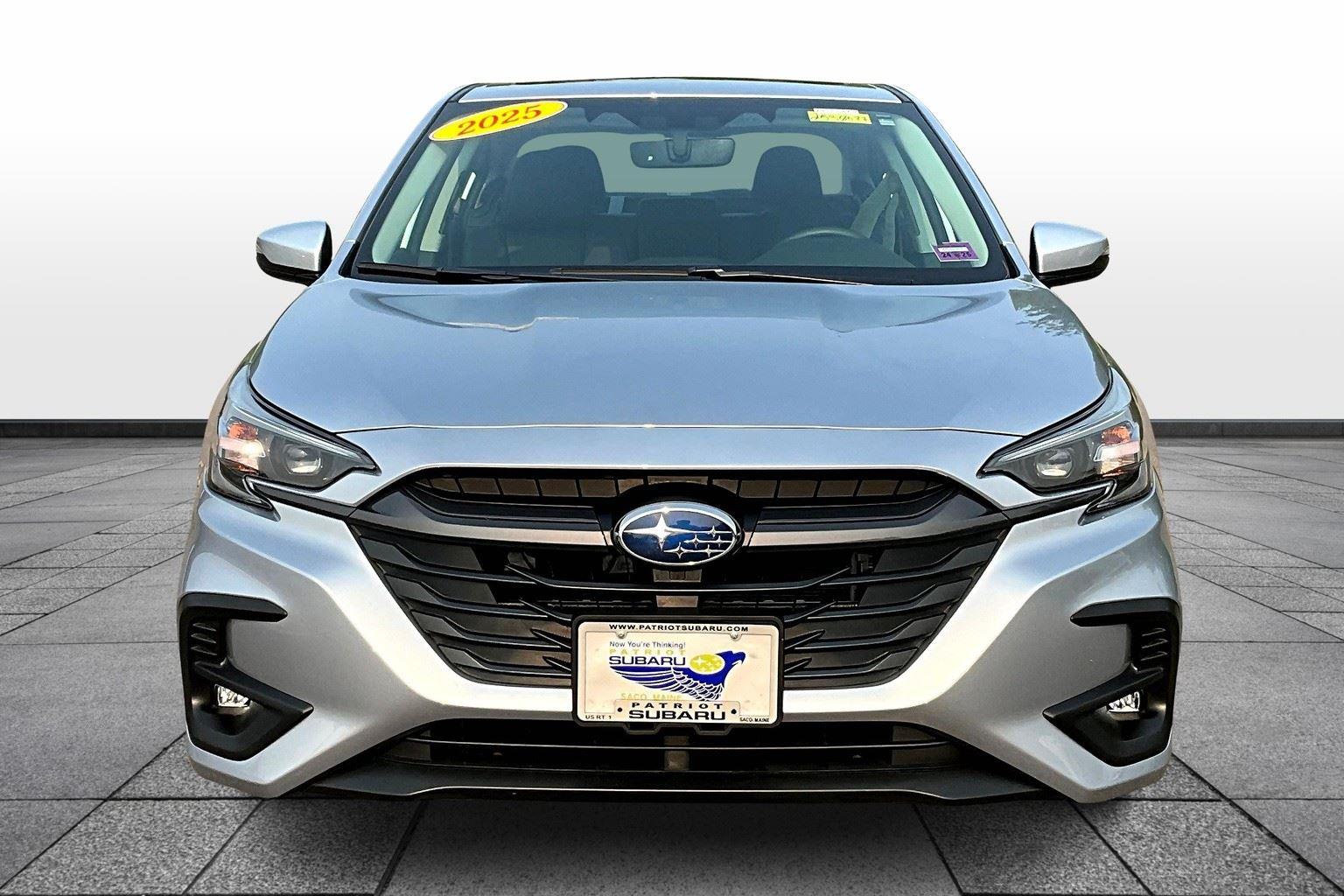 2025 Subaru Legacy Limited photo 3