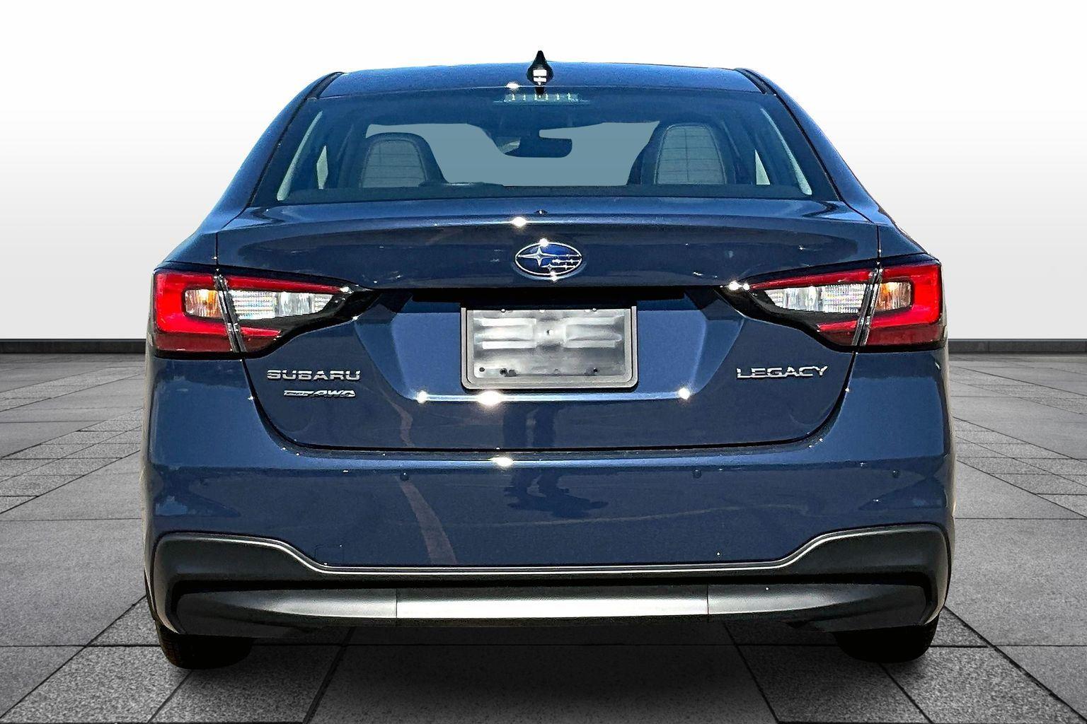 2025 Subaru Legacy Limited photo 4