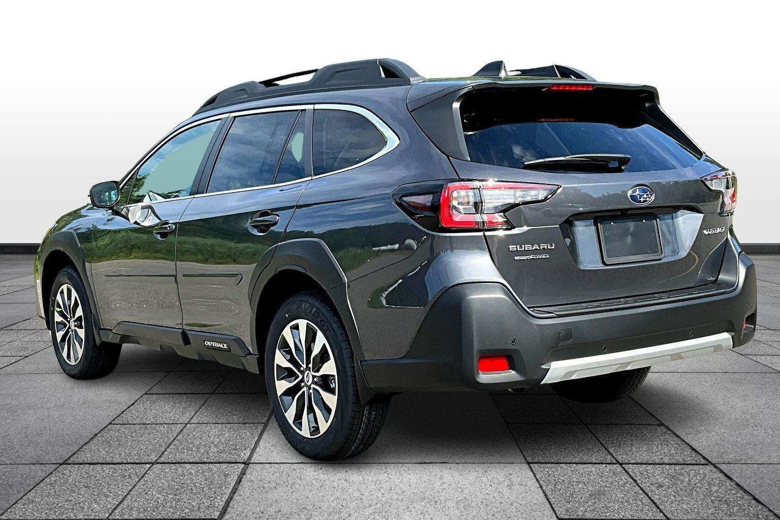 2025 Subaru Outback Limited photo 3