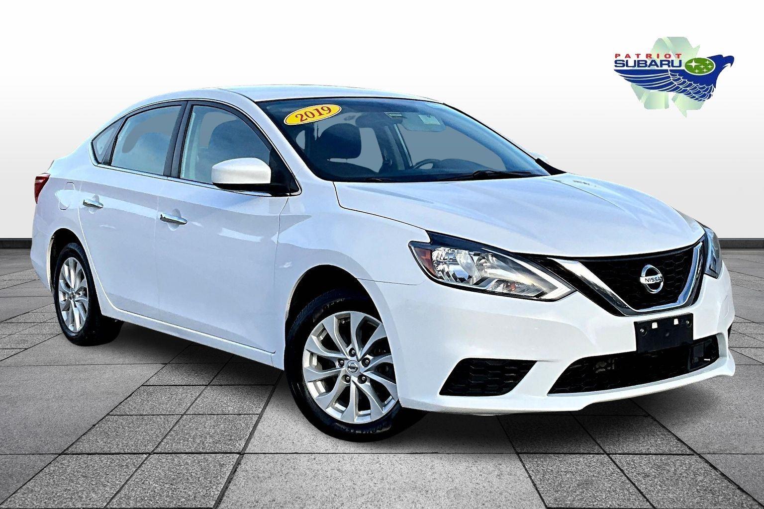 2019 Nissan Sentra SV's photo