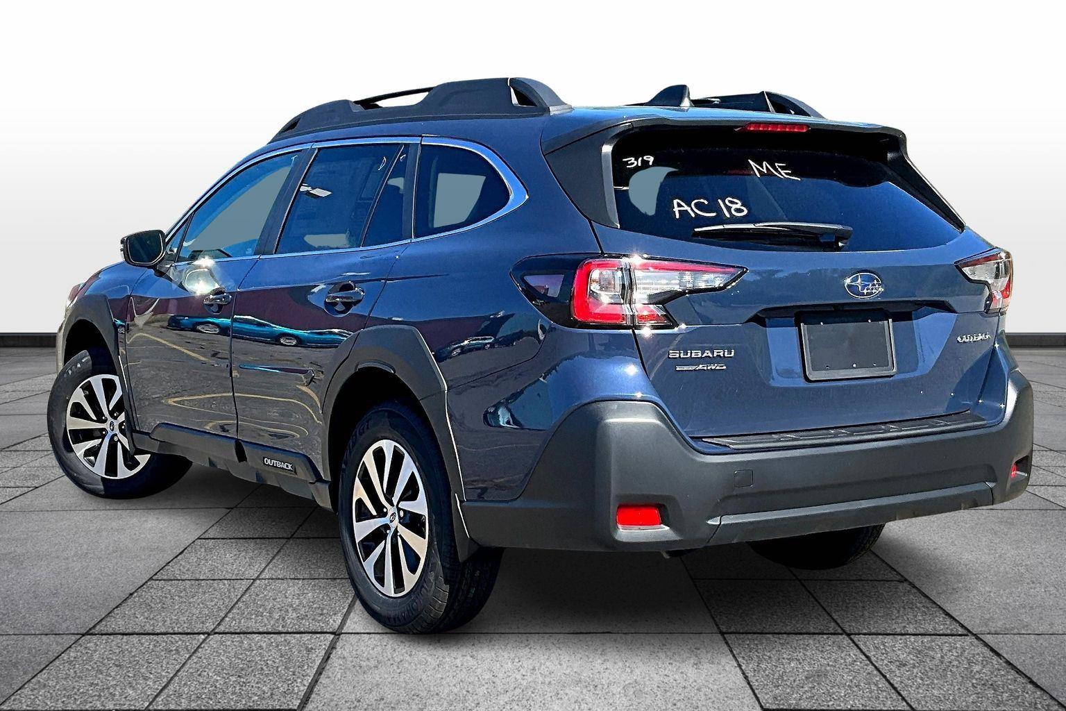 2025 Subaru Outback Premium photo 2