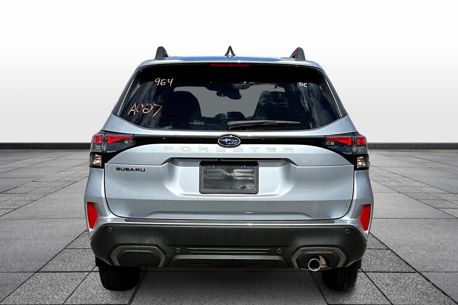 2025 Subaru Forester Limited photo 4