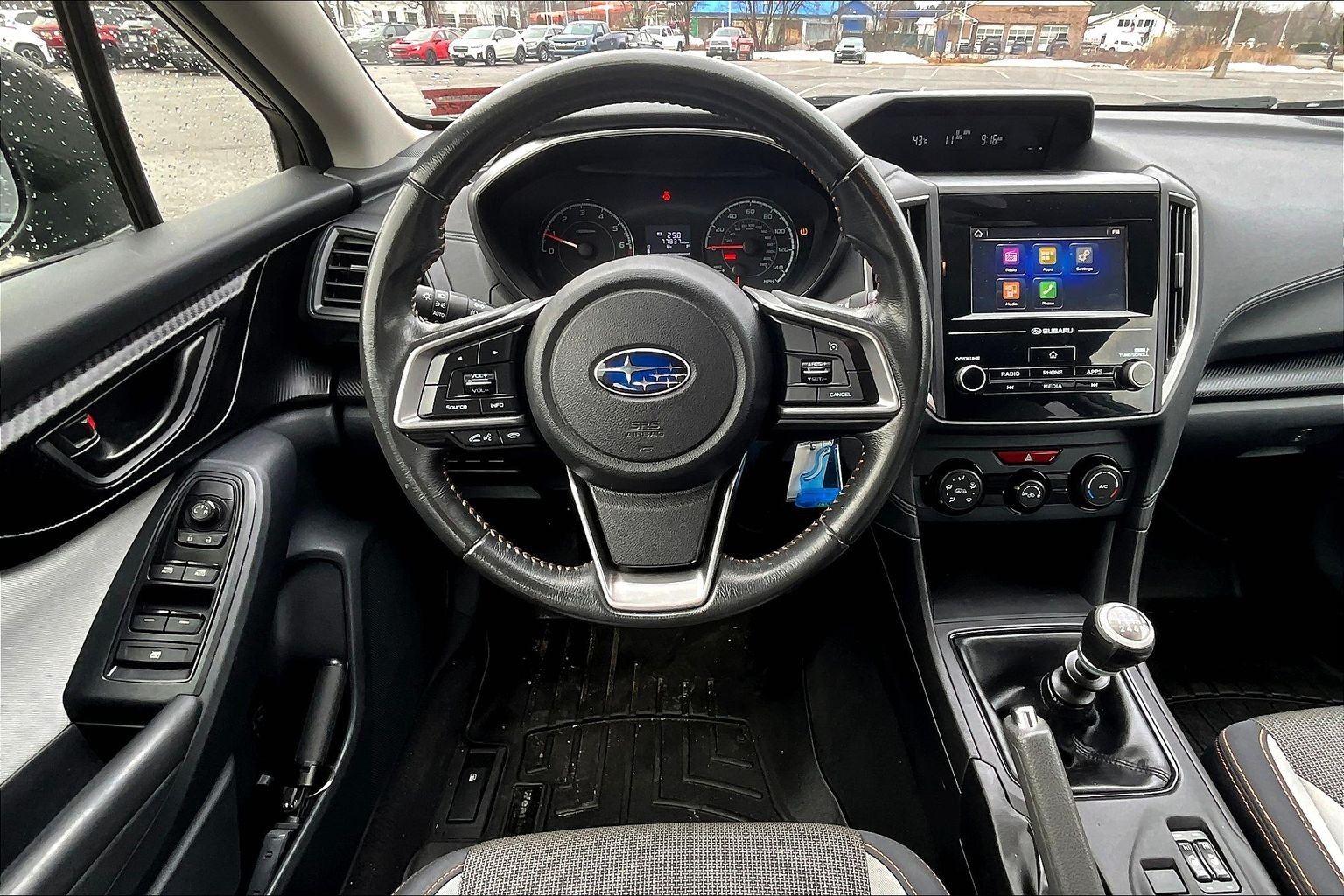 View vehicle photo 5