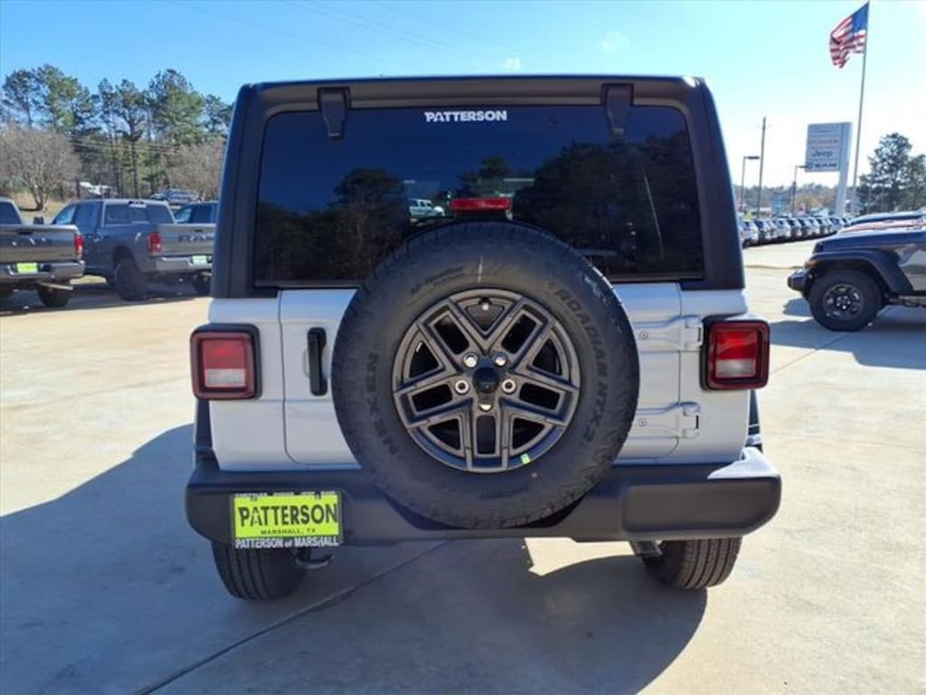 New 2026 Jeep Wrangler 4-DOOR SPORT S Sport Utility