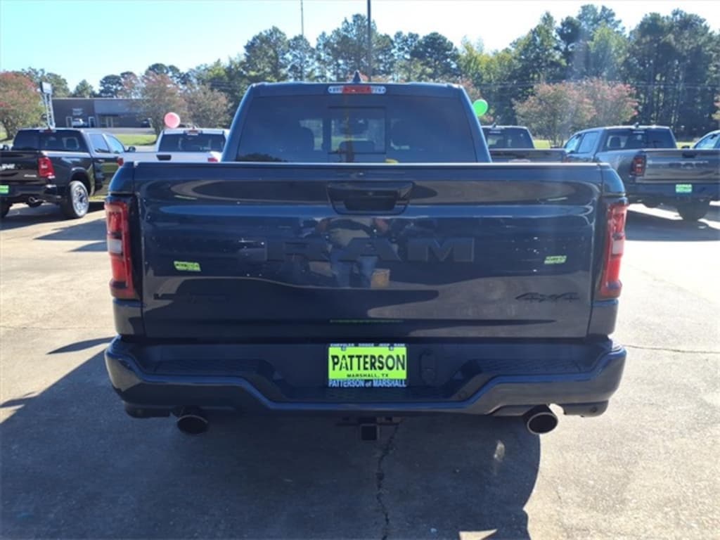 New 2026 Ram 1500 LONE STAR CREW CAB 4X4 5'7 BOX Pickup