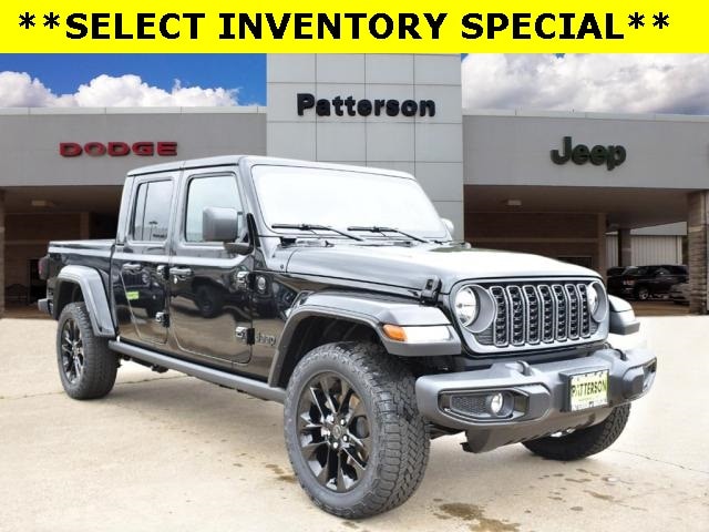 2025 Jeep Gladiator Nighthawk's photo