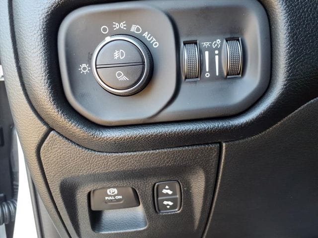 2026 RAM 1500 Rebel - Photo 23