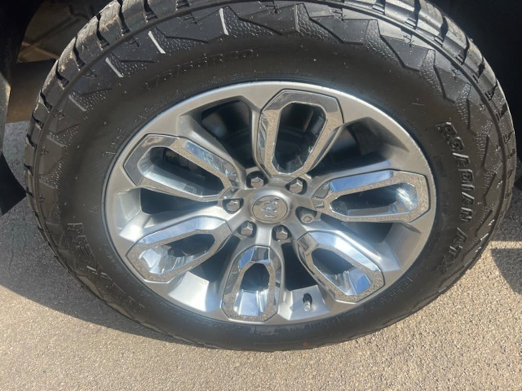 Used 2022 Ram 1500 Laramie Truck Crew Cab