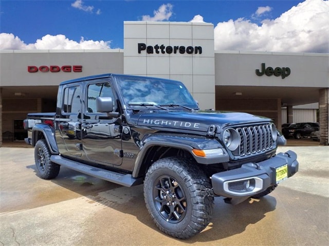 2025 Jeep Gladiator High Tide's photo
