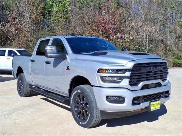 2026 RAM Ram 2500 Pickup Tradesman/Black Express's photo