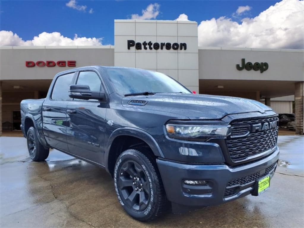 New 2026 Ram 1500 LONE STAR CREW CAB 4X4 5'7 BOX Pickup