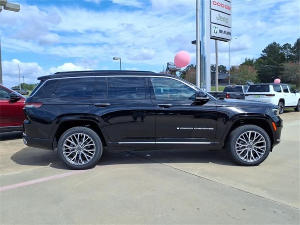 New 2025 Jeep Grand Cherokee L SUMMIT RESERVE 4X4 Sport Utility