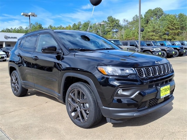 2026 Jeep Compass Altitude's photo