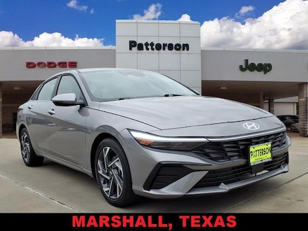 2025 Hyundai Elantra Limited Sedan