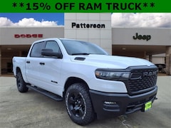 2025 Ram 1500 WARLOCK CREW CAB 4X4 5'7 BOX Pickup