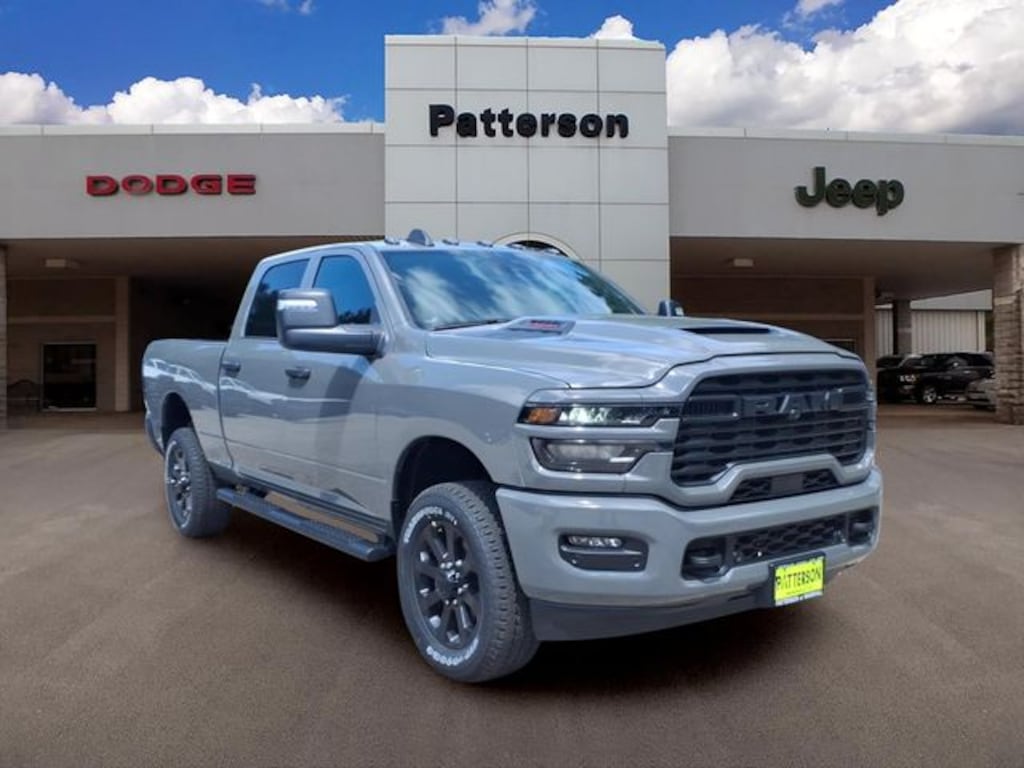 New 2026 Ram 2500 BLACK EXPRESS CREW CAB 4X4 6'4 BOX Pickup