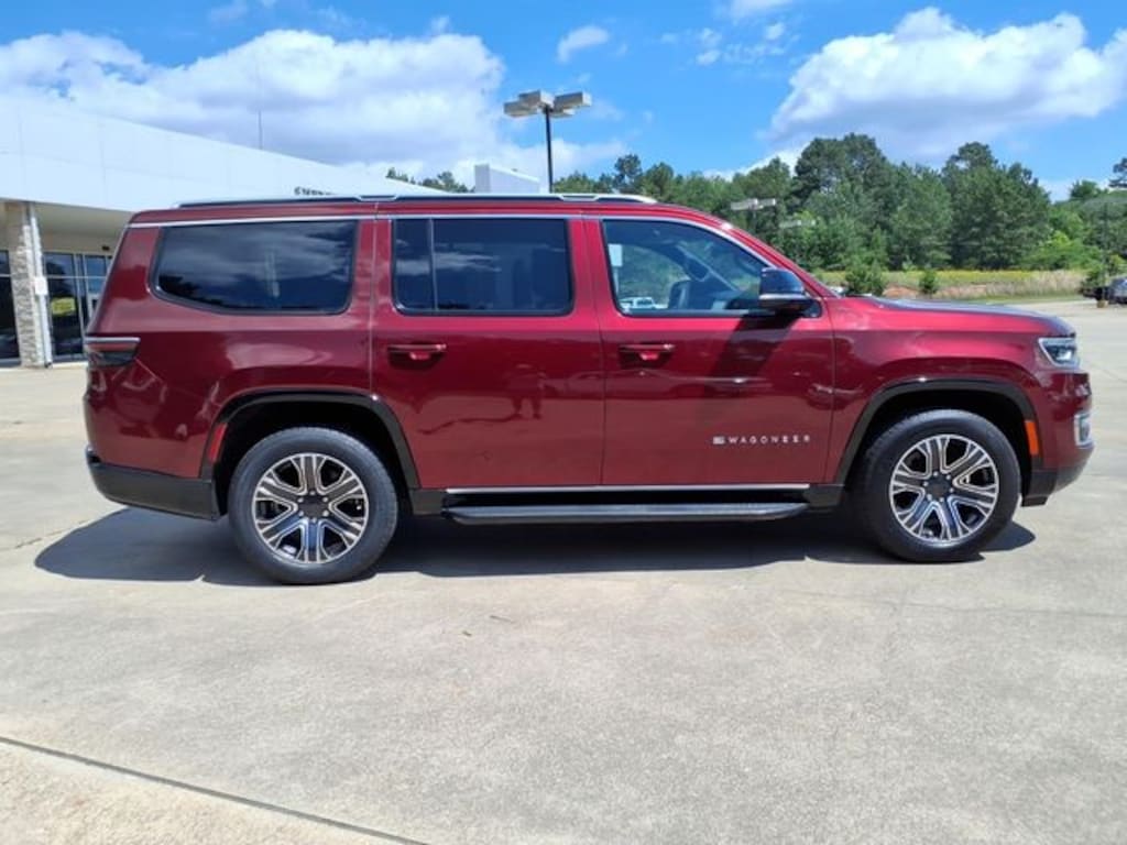 Used 2024 Jeep Wagoneer Series II SUV