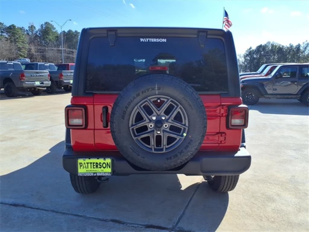 New 2026 Jeep Wrangler 4-DOOR SPORT S Sport Utility