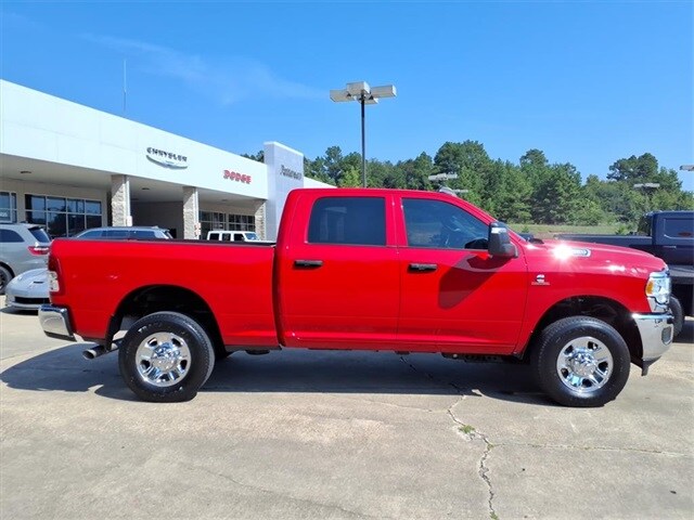 2024 Ram 2500 Tradesman photo 2