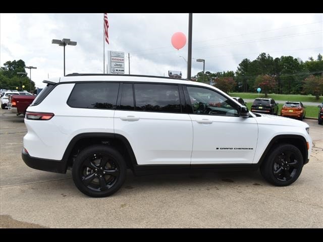 Used 2023 Jeep Grand Cherokee L Altitude with VIN 1C4RJJAG1P8820413 for sale in Marshall, TX