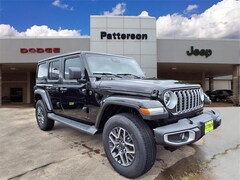 2025 Jeep Wrangler 4-DOOR SAHARA Sport Utility